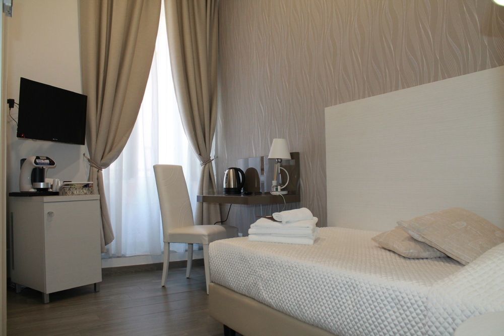 Elenoire Rooms & Suite Roma Exterior foto