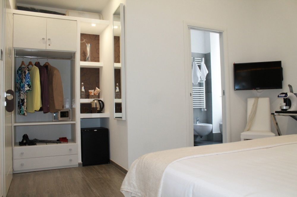 Elenoire Rooms & Suite Roma Exterior foto