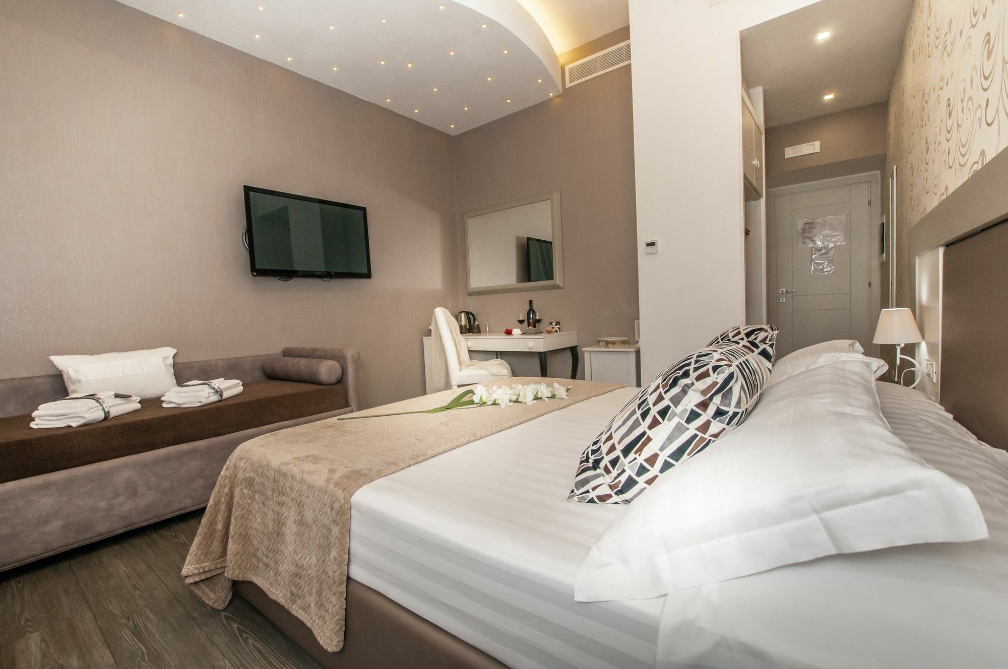 Elenoire Rooms & Suite Roma Exterior foto